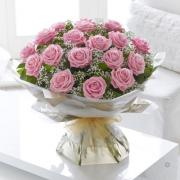 奥斯汀国际鲜花速递英国送花24枝玫瑰花束伦敦送花伯明翰送鲜花利兹鲜花速递英国全境