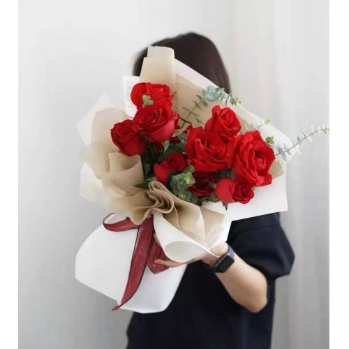 奥斯汀国际送花11枝红色玫瑰花束法国送花...